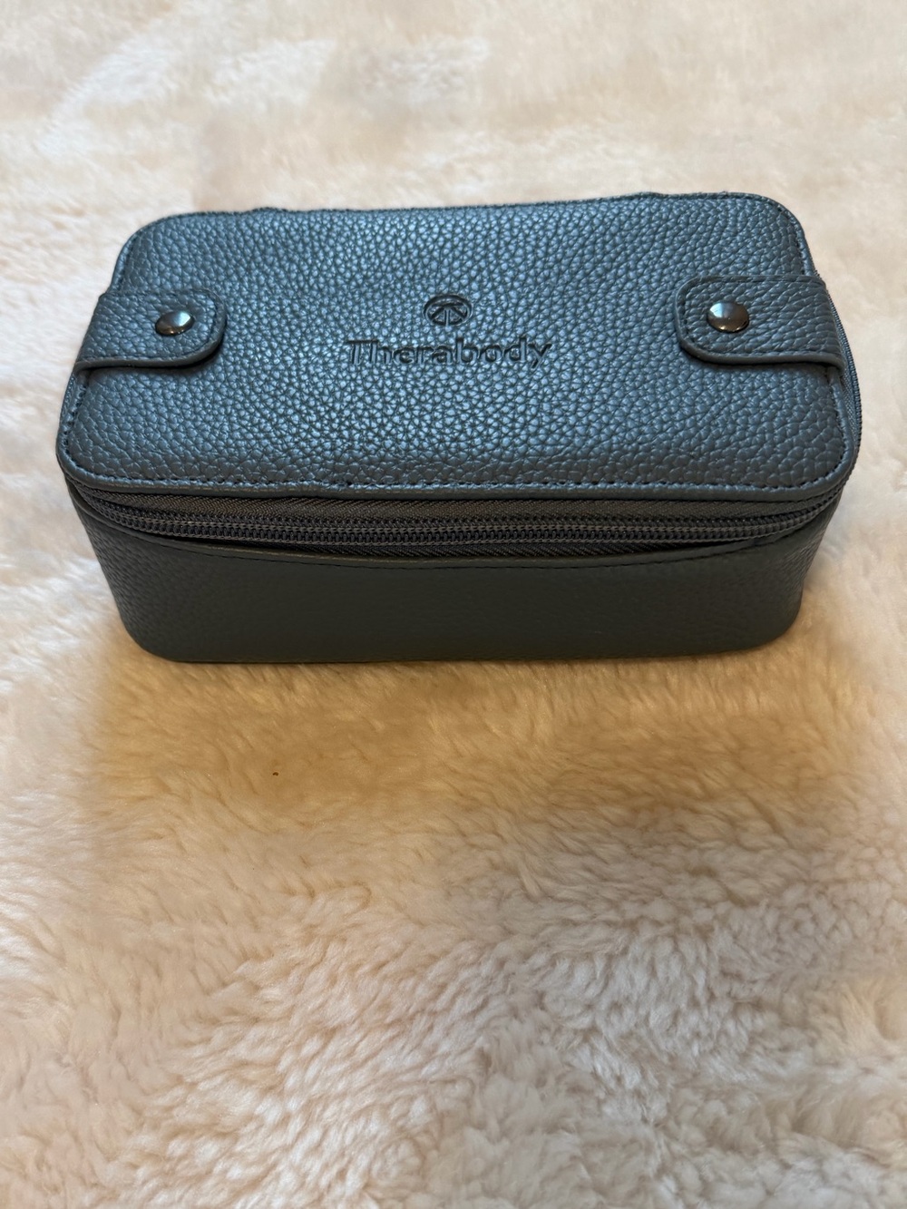 Therabody Premium Textured Travel Amenity pouch  Case - Picture 8 of 9